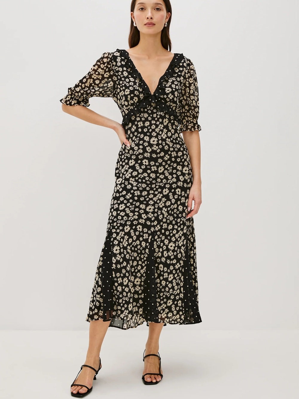 Rails Annamarie ruffle midi dress in daisy dot combo